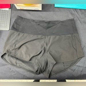Lululemon Speed Up Lined shorts